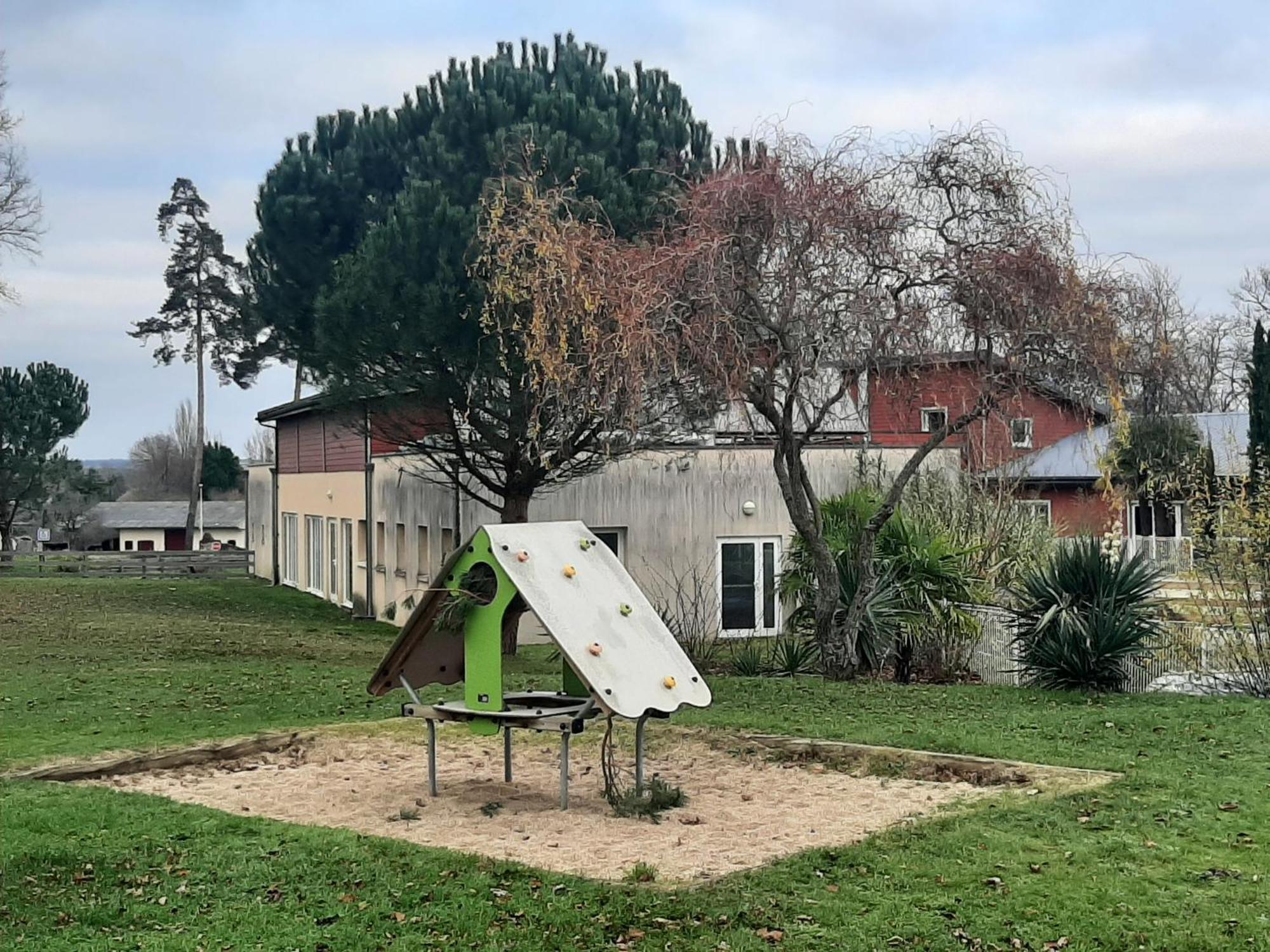 Quartier Des Peintres - Poussin Villa Chaveignes Buitenkant foto