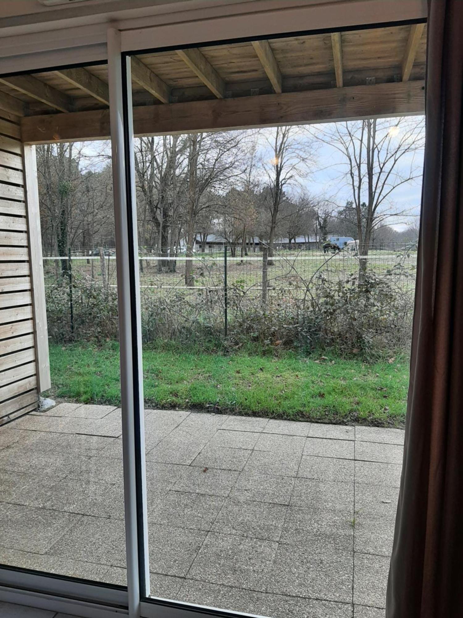 Quartier Des Peintres - Poussin Villa Chaveignes Buitenkant foto